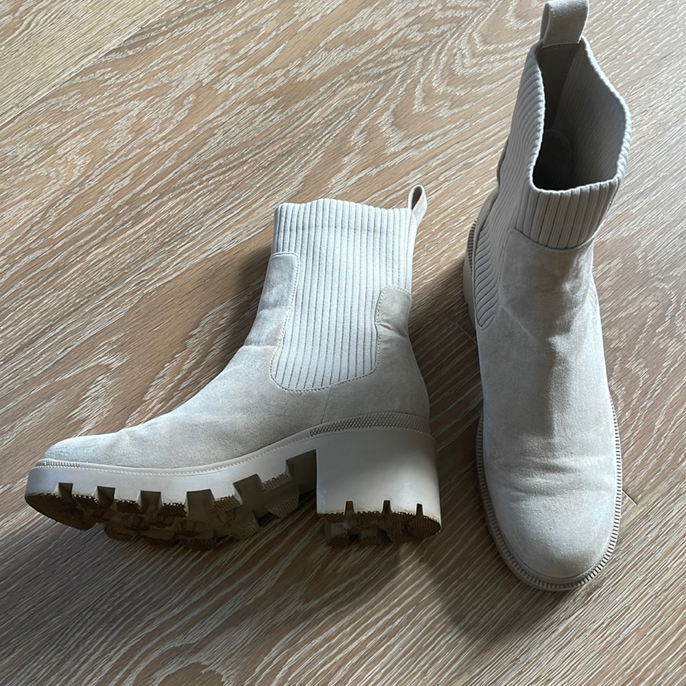 EUC - BP Sock Lug Sole Booties